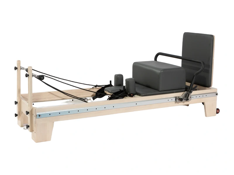 Maple Full-Track Pilates Reformer | ATUSCC002